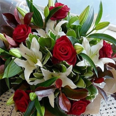 Red Roses and Lilies